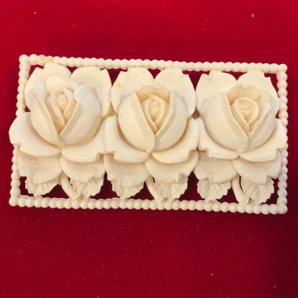 Vintage Brooch
